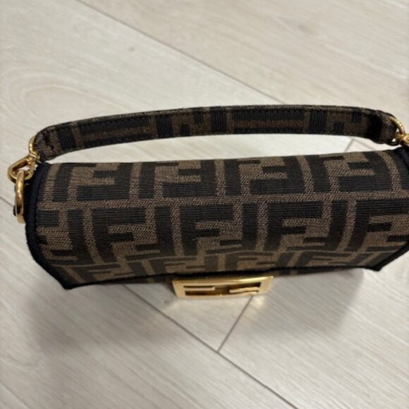 Fendi Baguette Mini Fabric Brown - Picture 7 of 11